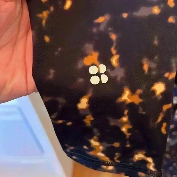 Sweaty Betty The Zero Gravity Full Length Legging-Sz S Tortoise Shell Pattern - Picture 5 of 5